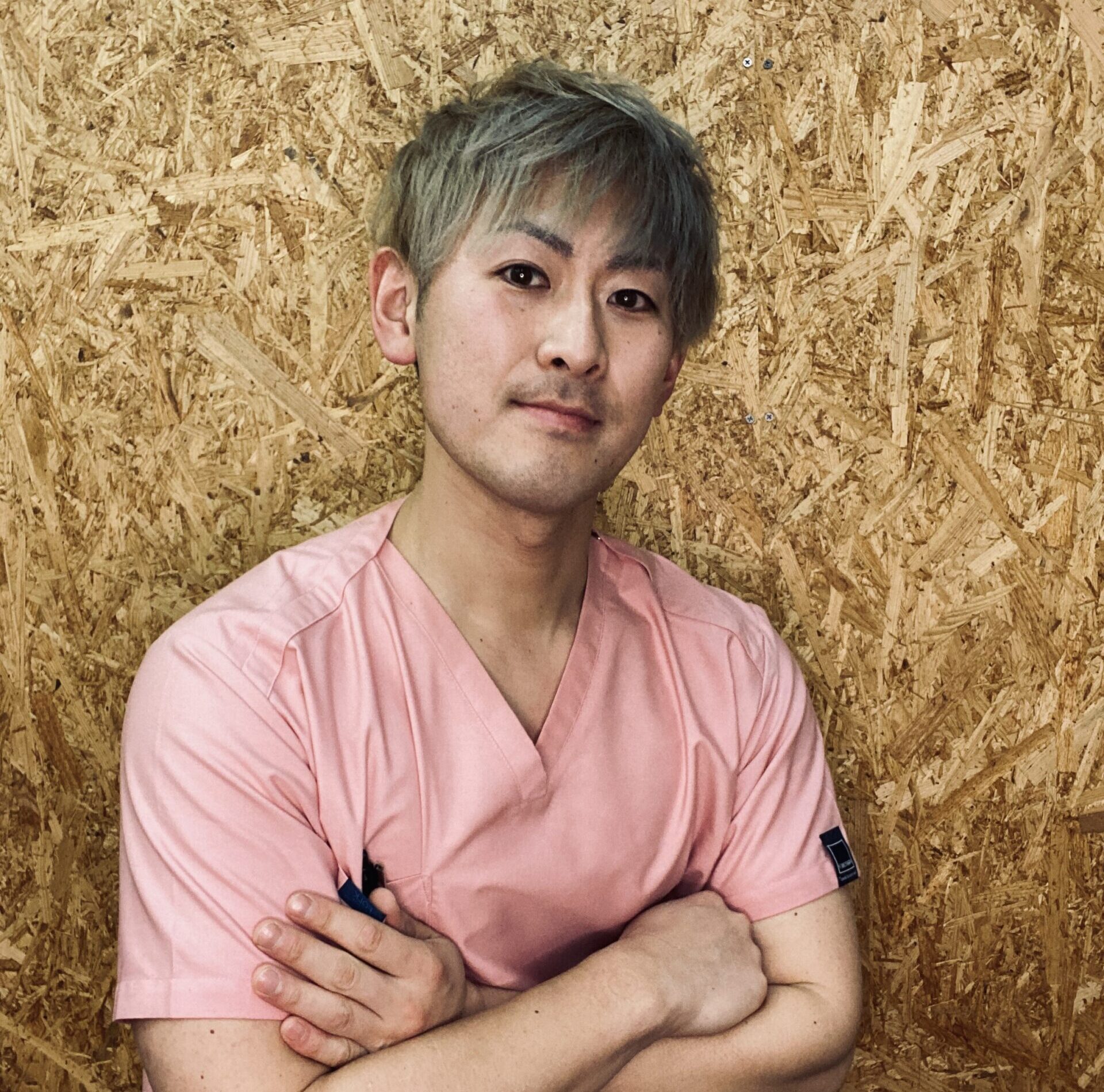 横手市横手市のマッサージ、整体お任せください！杉沢はりきゅう院代表の松井です！